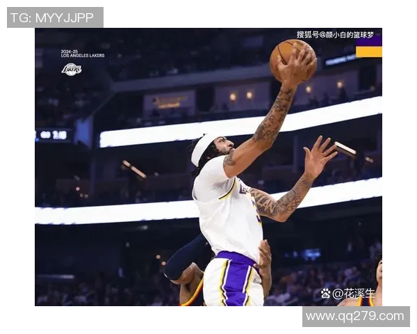 湖人连续击败雄鹿取得优势，展现冠军之路的坚定步伐