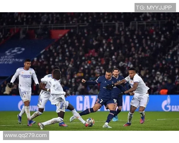 梅西带领巴黎圣日耳曼惊险晋级,欧冠八强战关键一球绝杀皇马