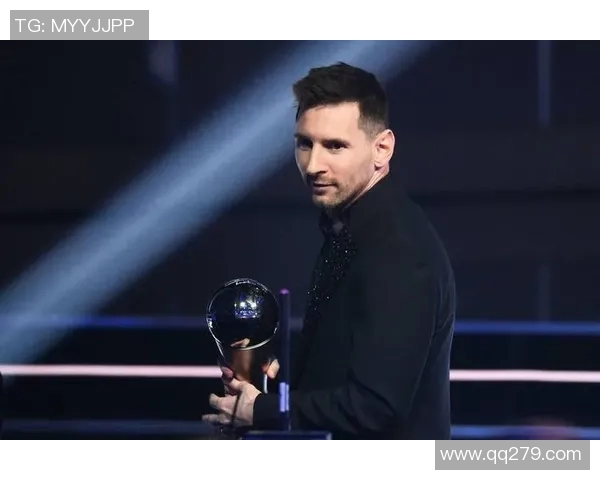 梅西再次蝉联西甲金靴,巴萨球迷欢呼雀跃!