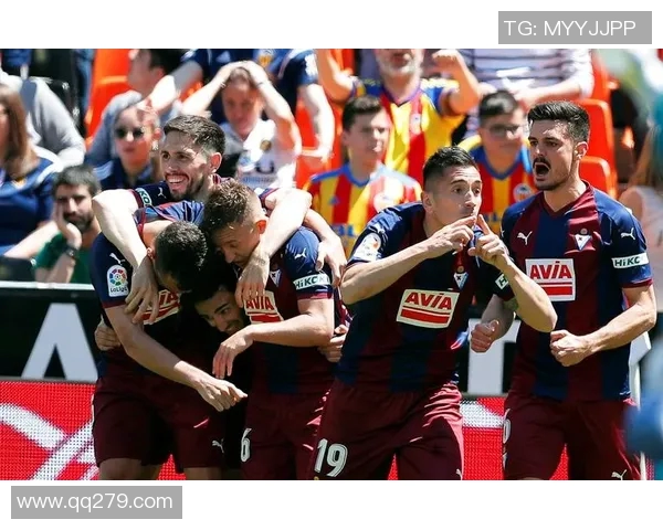 瓦伦西亚客场0-1负于埃瓦尔，四轮不胜引发关注