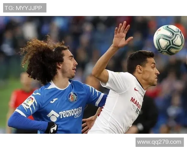 维迪奇领衔对决芬洛展现足球战术与激情的巅峰对抗